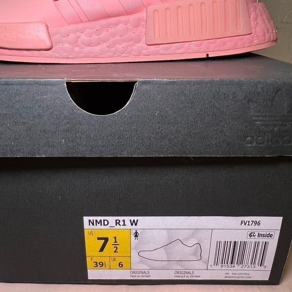 Adidas Nmd R1 Women Size 7.5 New With Tag And Original Box. Beautiful Pink. - Picture 14 of 14